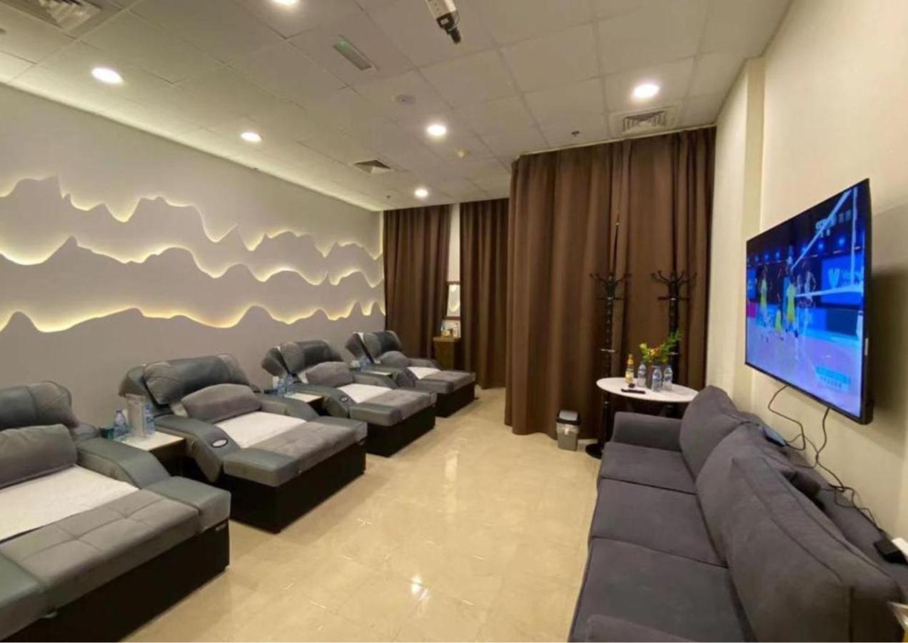 Peony Hotel Дубай Экстерьер фото