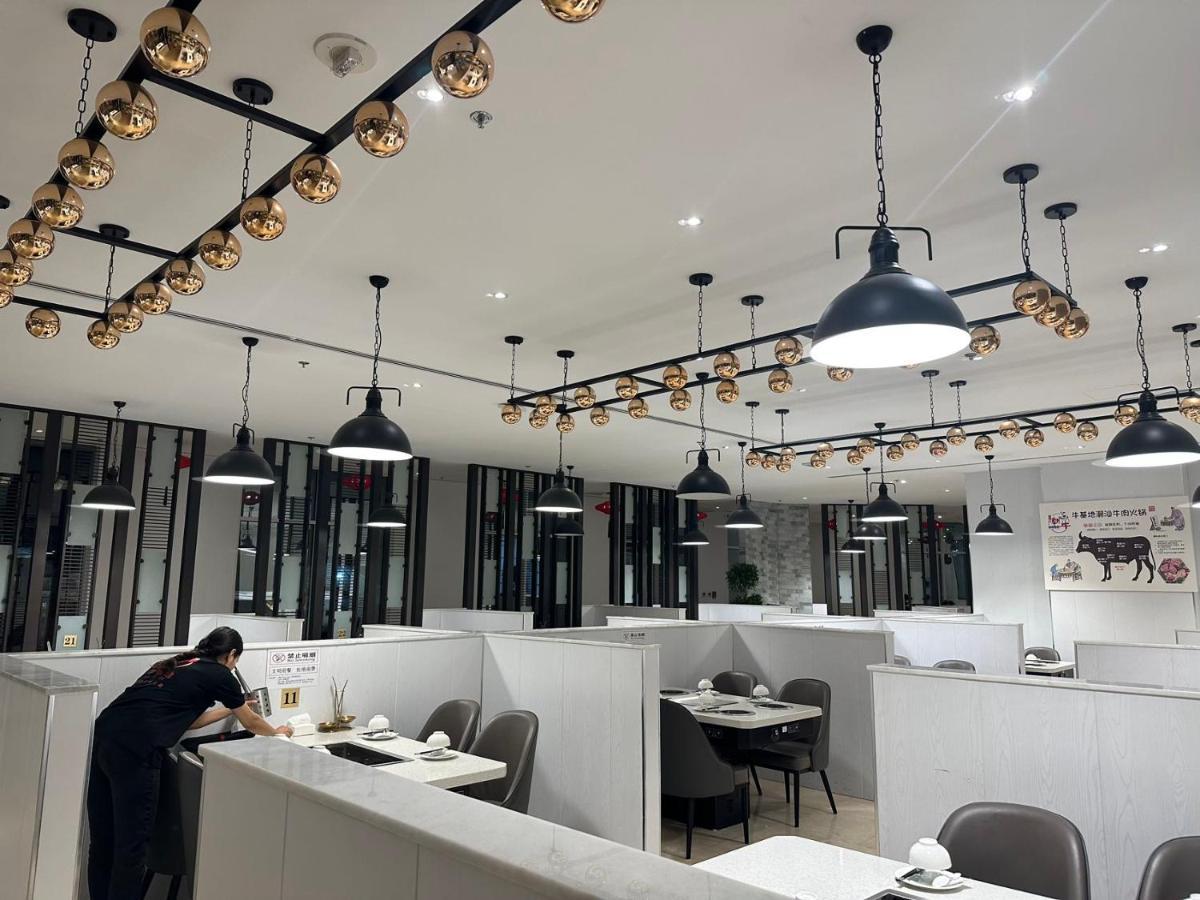 Peony Hotel Дубай Экстерьер фото